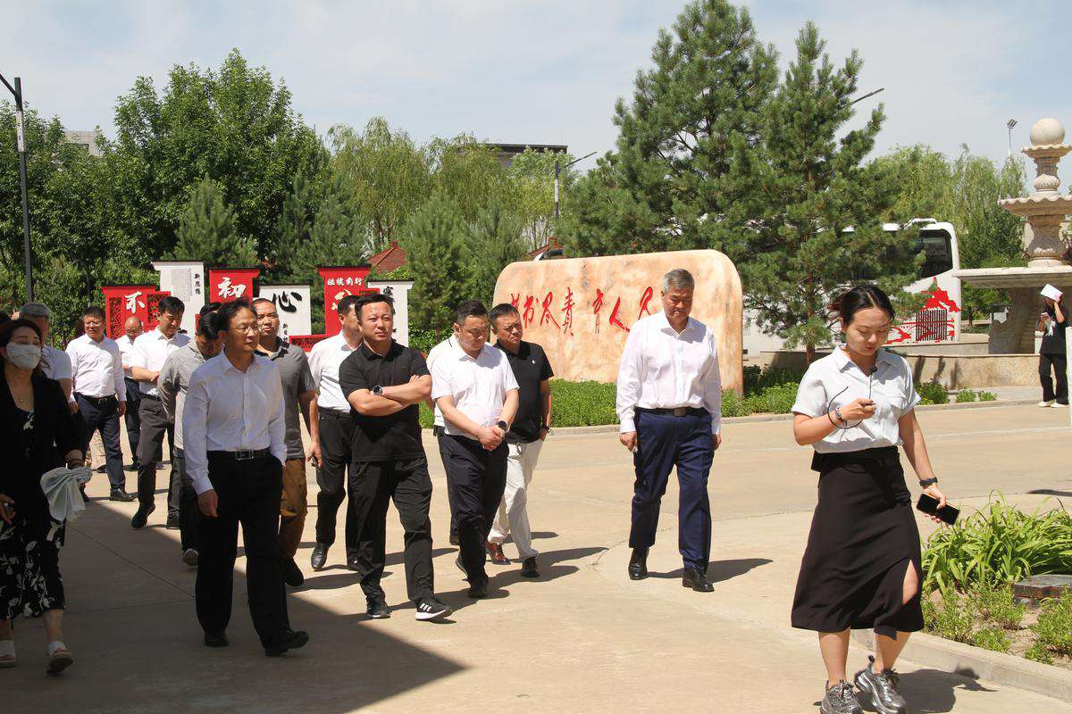 图文